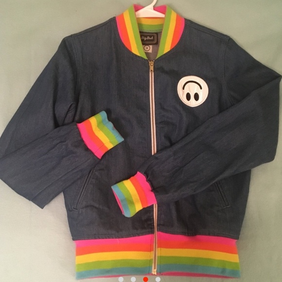 🌈RARE Big Bud Press I'm Tired rainbow bomber 🌈 - Picture 2 of 4